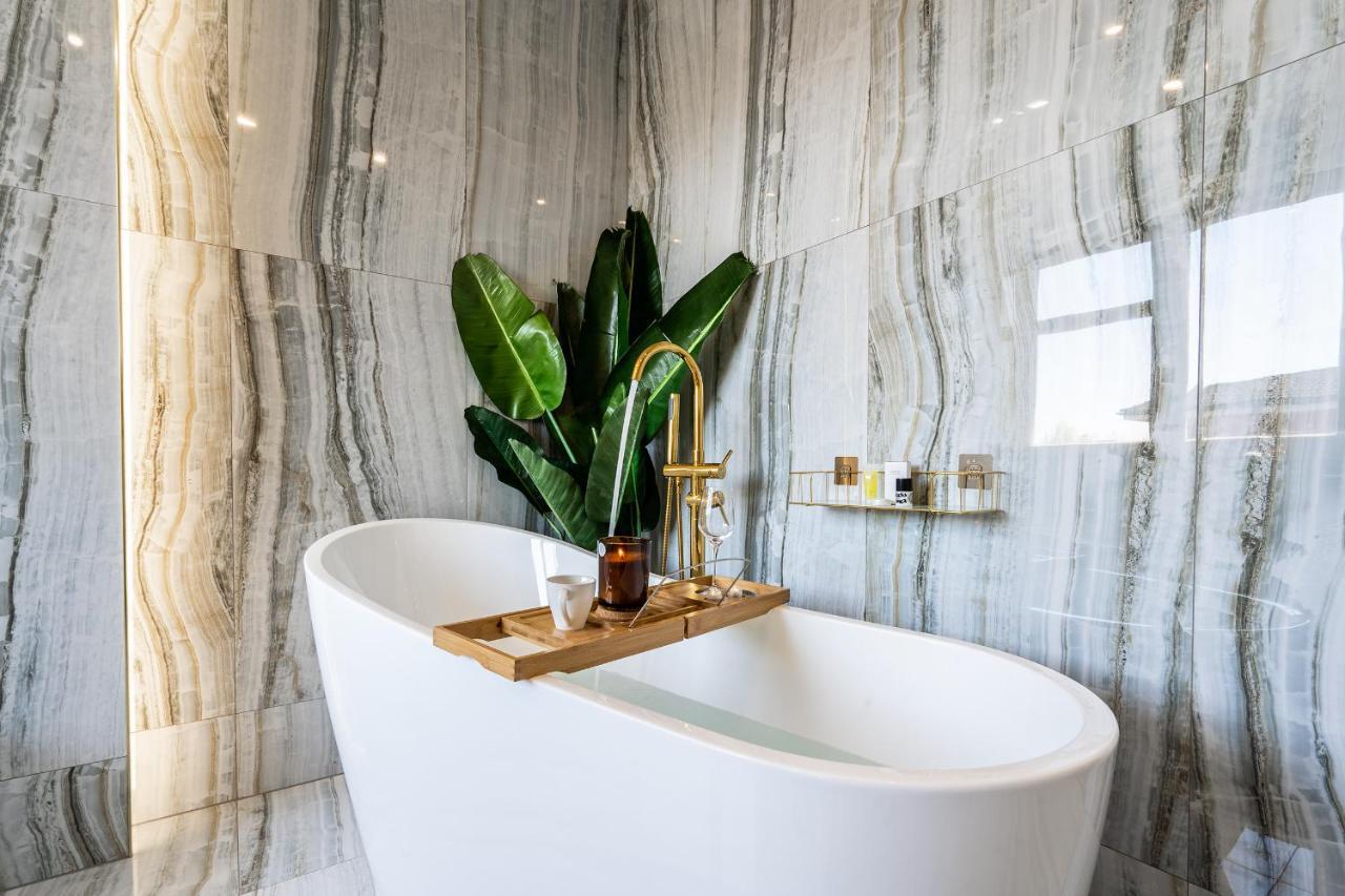 Serenity Prague Villa With Garden Jacuzzi 外观 照片
